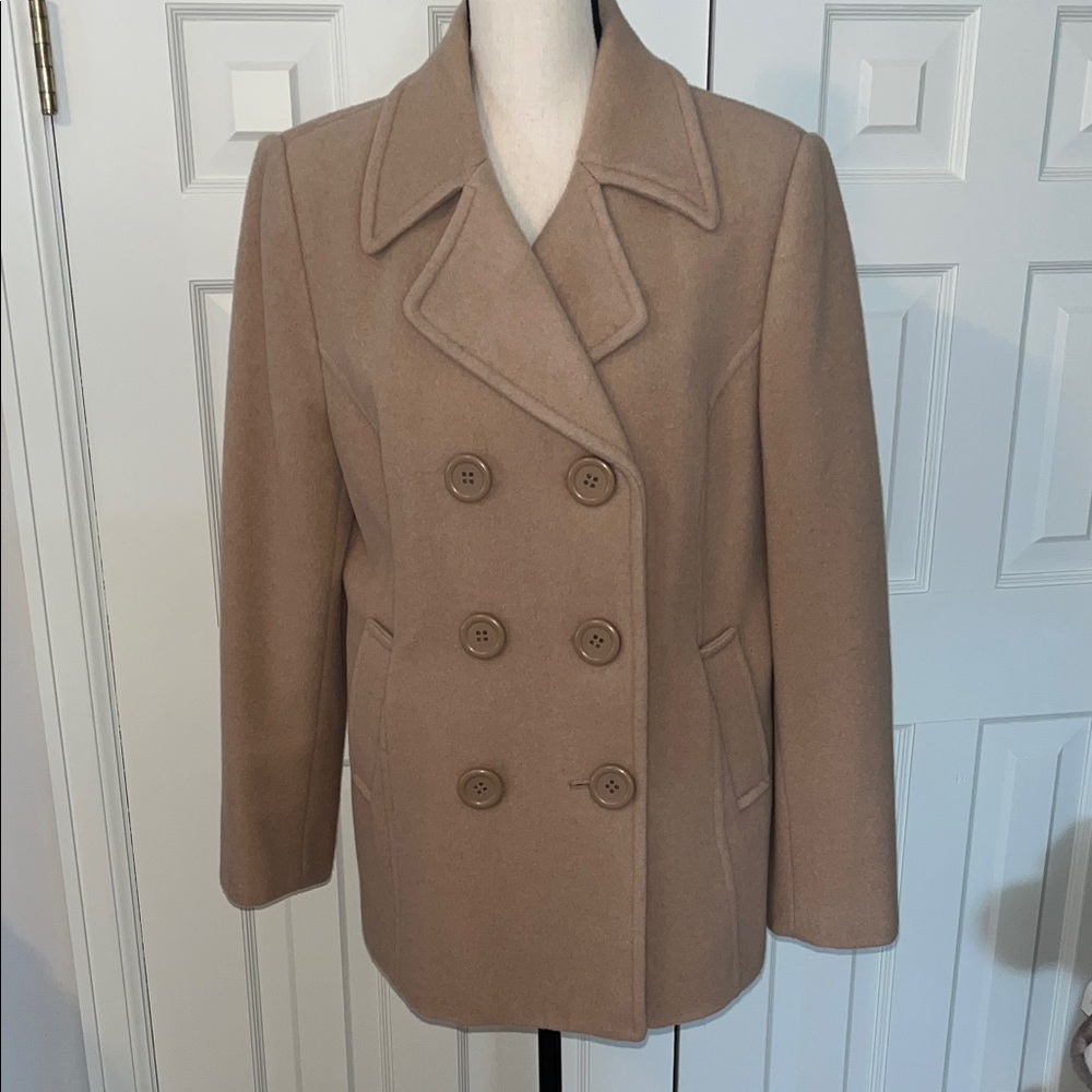 Chadwicks Classic Tan Double-Breasted Women's Coat size 10